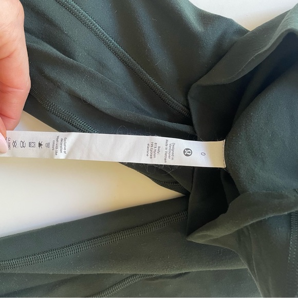 Lululemon Dark Green align 28” with pockets - Picture 6 of 6